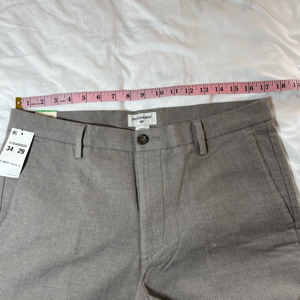 Dockers Gray Dress Pants Classic Flat-Front Design - Picture 7 of 11